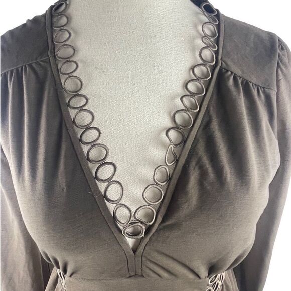 Express Peplum top brown olive green blouse long sheer sleeves v-neck sz XS - Picture 3 of 8